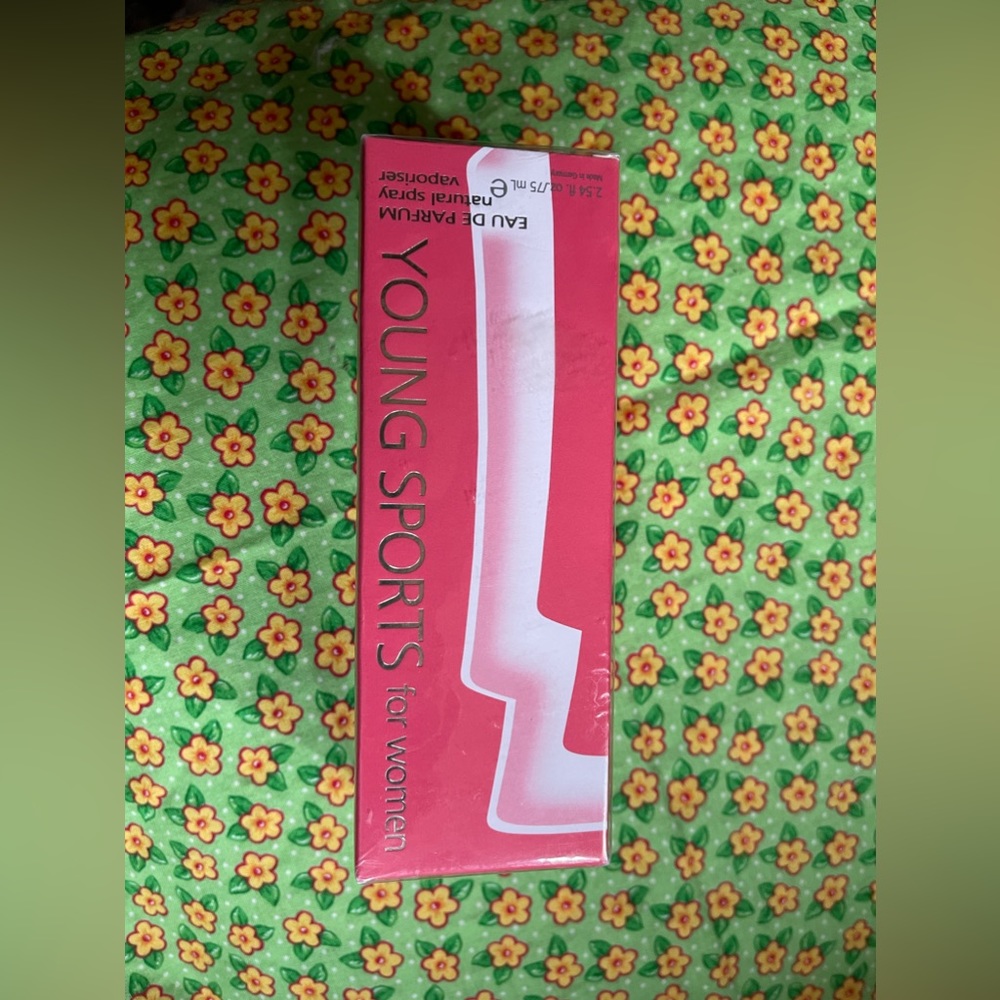 FREE W/ PURCHASE Perfume Young Sports for Women - Picture 3 of 4